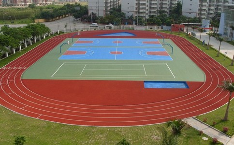  幼兒園塑膠場地